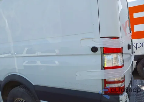 2018 Mercedes-Benz Sprinter 2500 High Roof V6 из США, поврежденный, VIN WD3PE8CD0JP597912